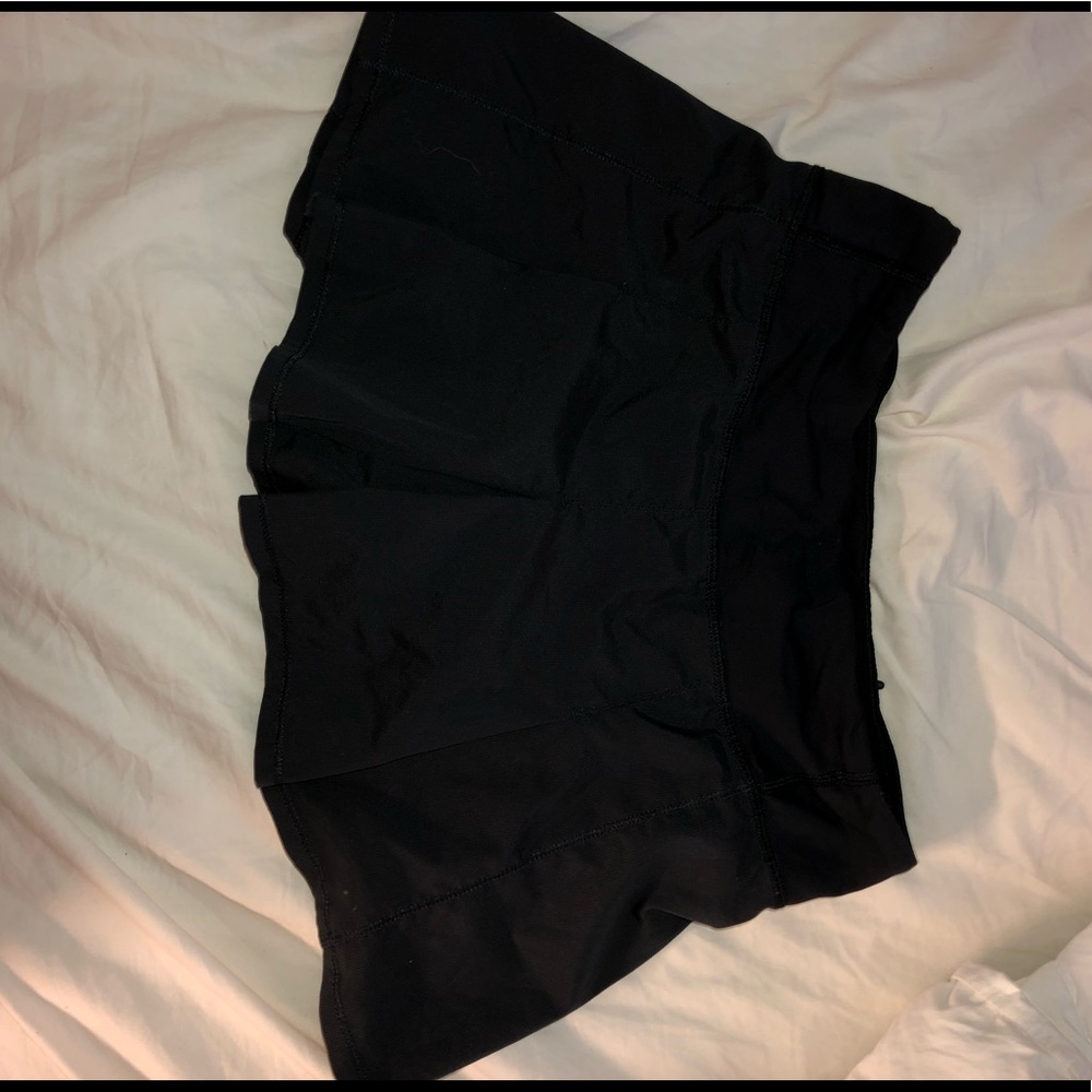 Lulu lemon mini skirt